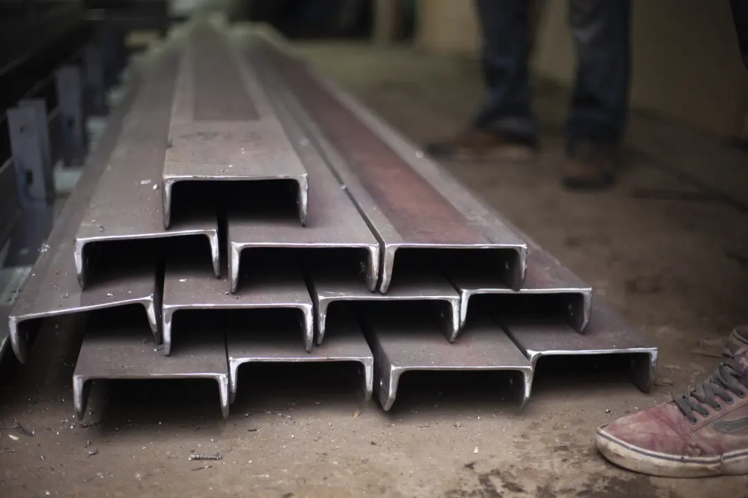 Industries That Rely on Acetylene Cutting and Why