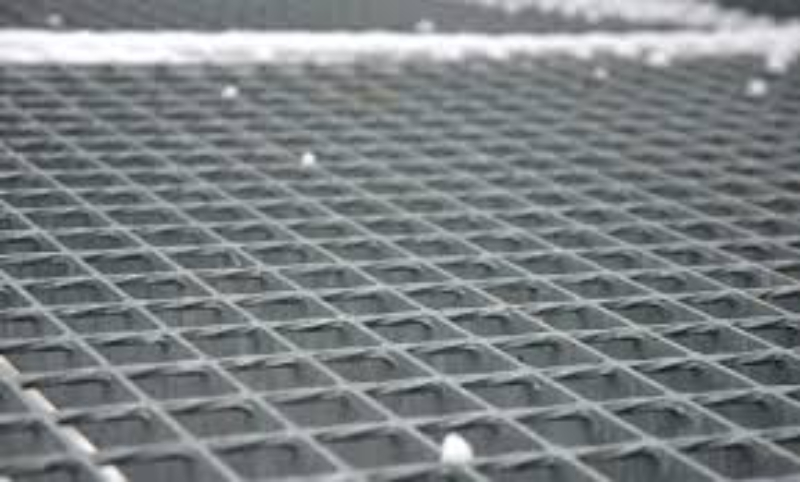 Benefits Of Open Mesh Flooring